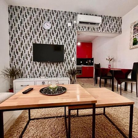 Apartment Adel Mostar Eksteriør bilde