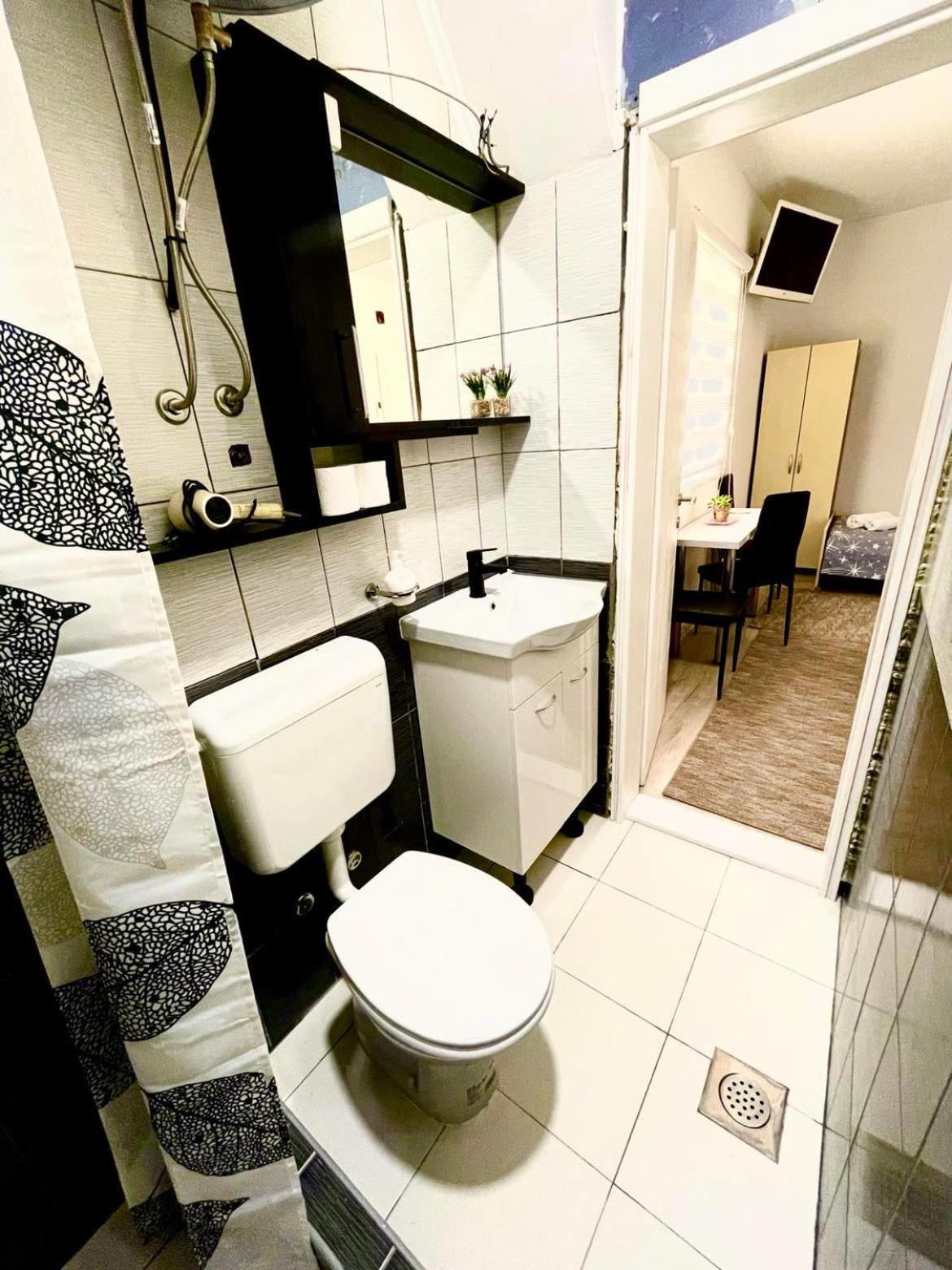 Apartment Adel Mostar Eksteriør bilde