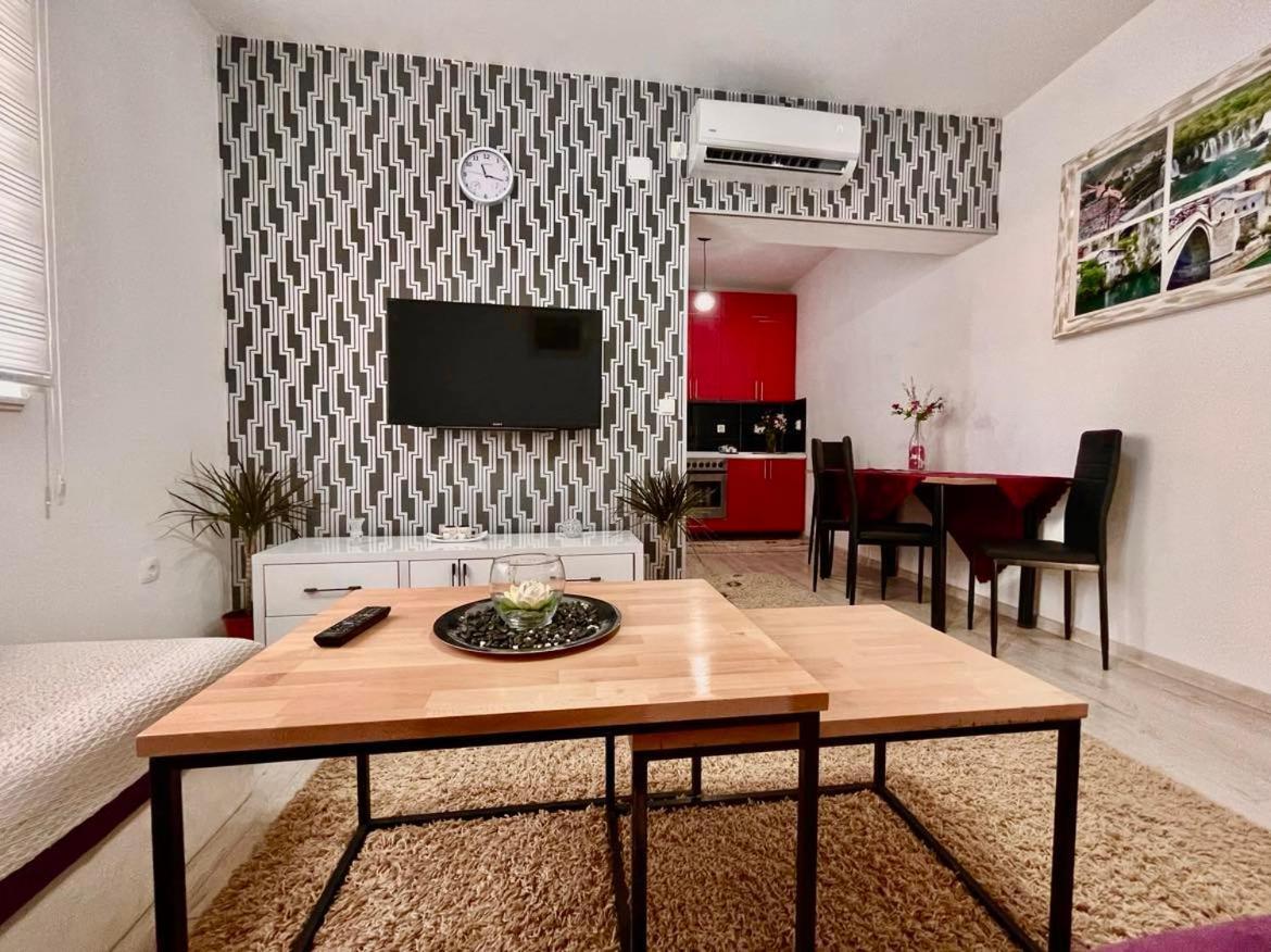 Apartment Adel Mostar Eksteriør bilde